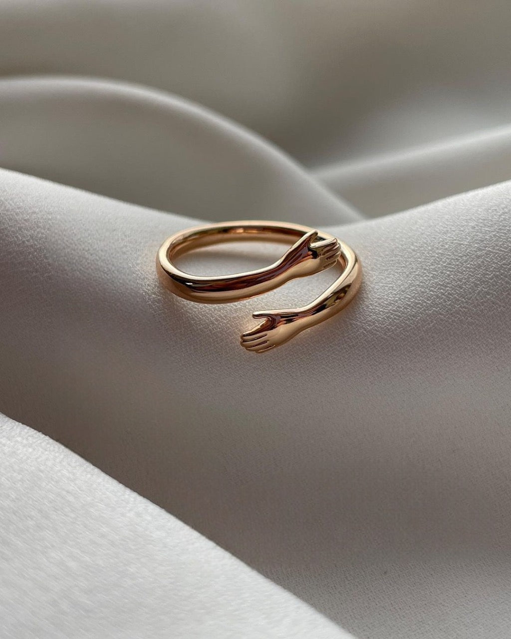 Beautiful Hug Pure Silver Ring with Gold Plated