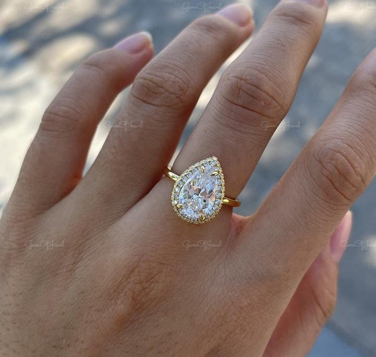 Pear Solitaire Adjustable Gold Vermil Ring - Cute Teddy Box
