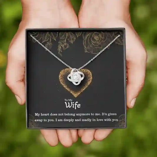 Precious Heartfelt Gift For Wife - Interstellar Solitaire Necklace