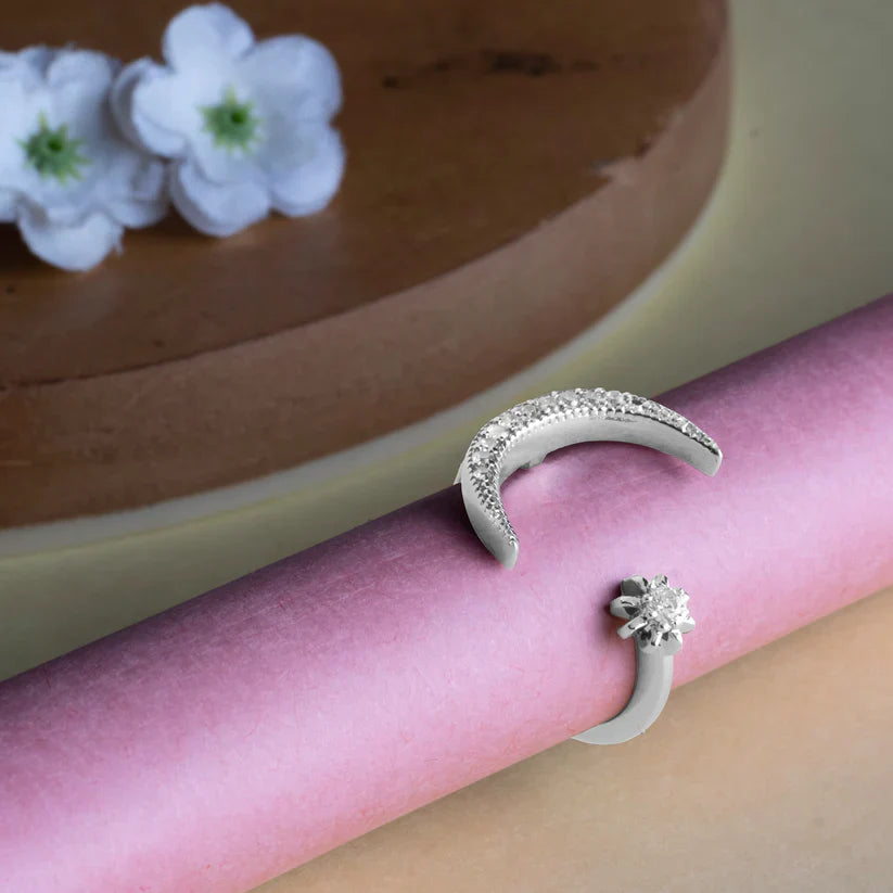 Crescent Moon Ring - 925 Silver
