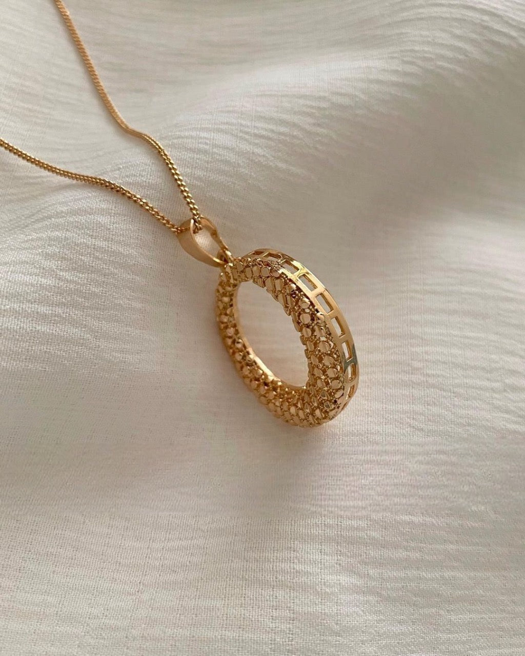 Box Circlet 925 Sterling Silver Necklace with Gold Plated