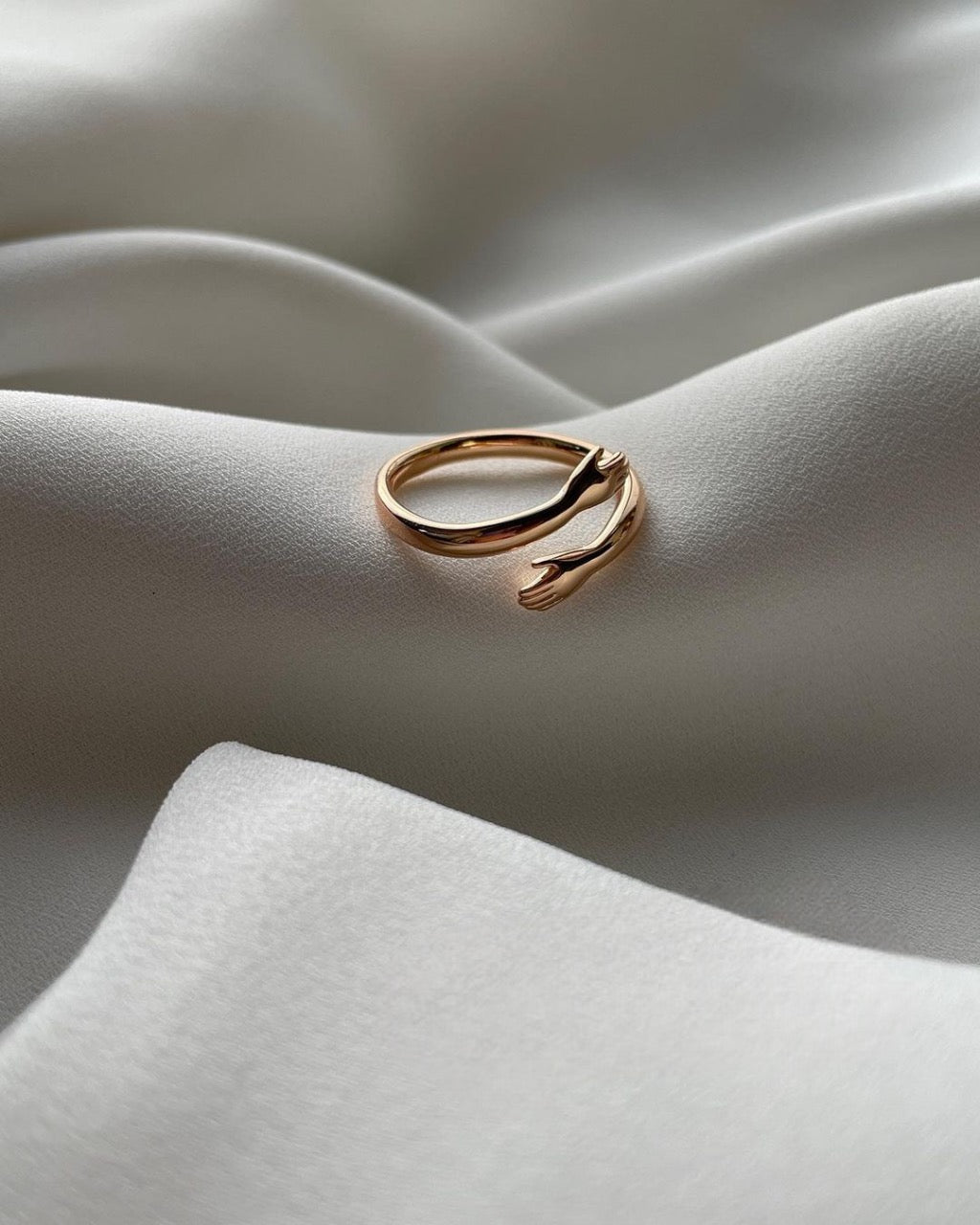 Beautiful Hug Pure Silver Ring with Gold Plated