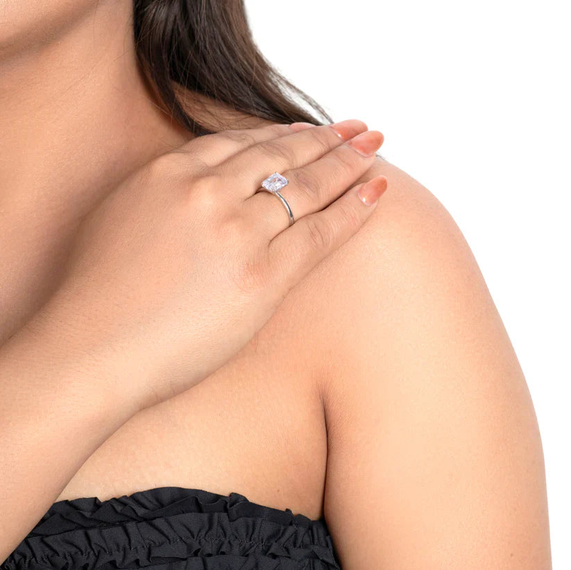 Emerald cut Diamond Ring - 925 Silver