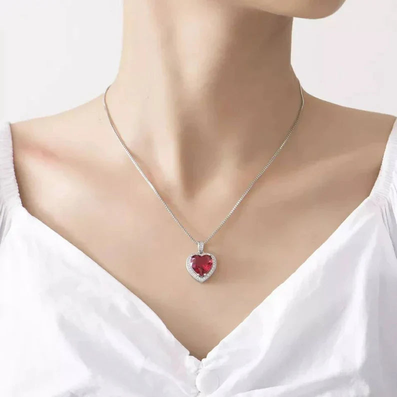 Crimson Heart Red Stone 925 Silver Necklace